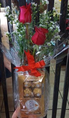 ROSAS E CHOCOLATE 01 UNIDADE