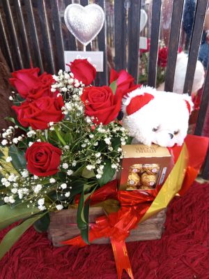 CESTA ROSAS E CHOCOLATES 01 UNIDADE / BRANCO